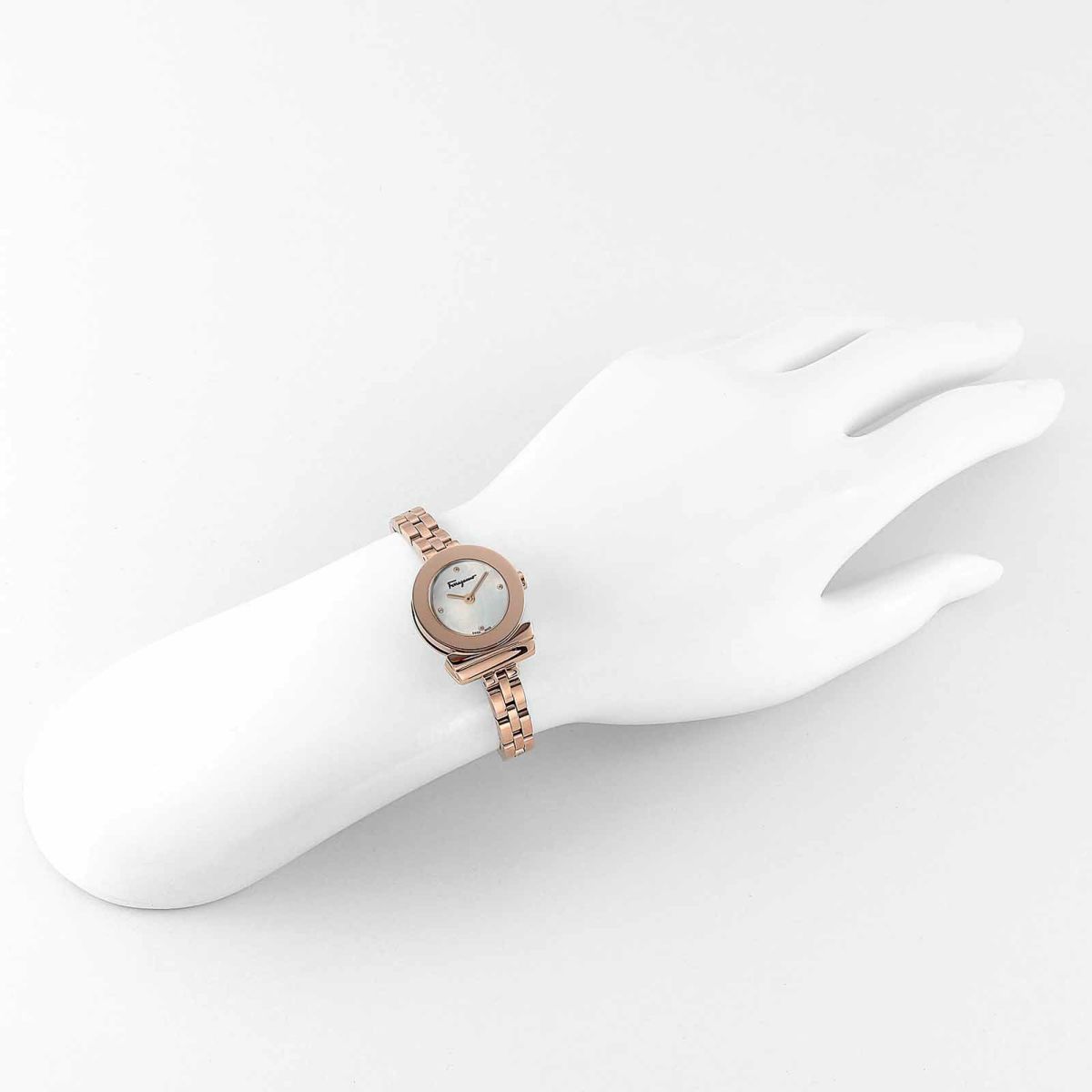 Ferragamo フェラガモ ガンチーニ / FBF080017