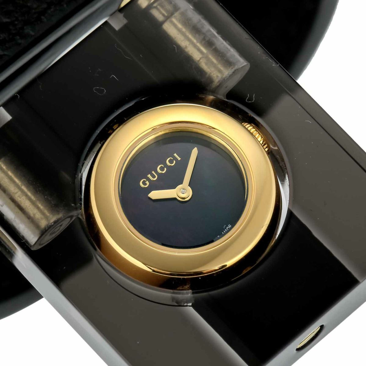 GUCCI グッチ コンスタンス / YA150506