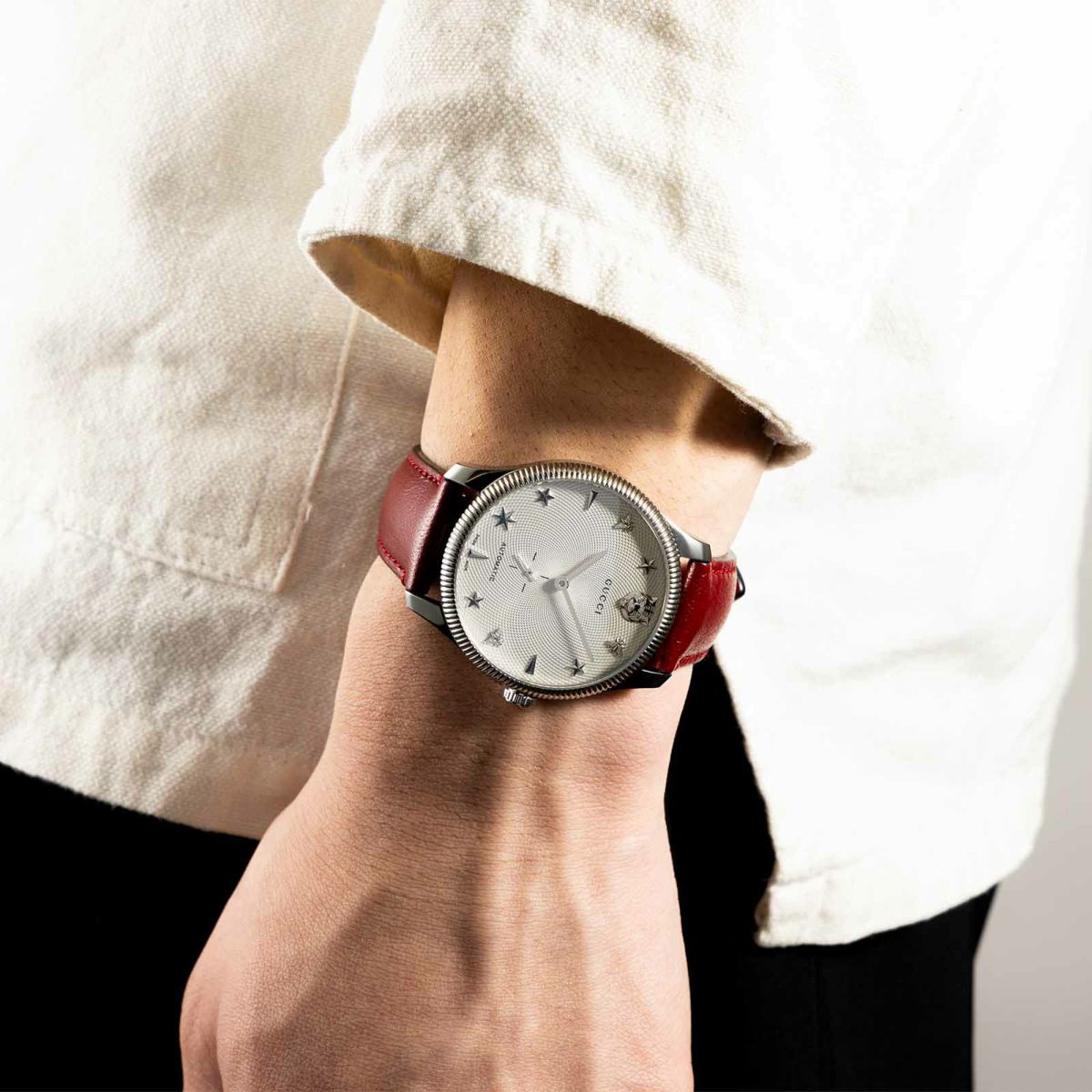 GUCCI グッチ G タイムレス / YA126346