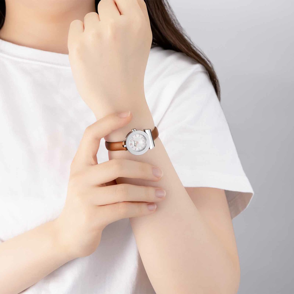 Ferragamo フェラガモ ガンチーニ / SF4302421