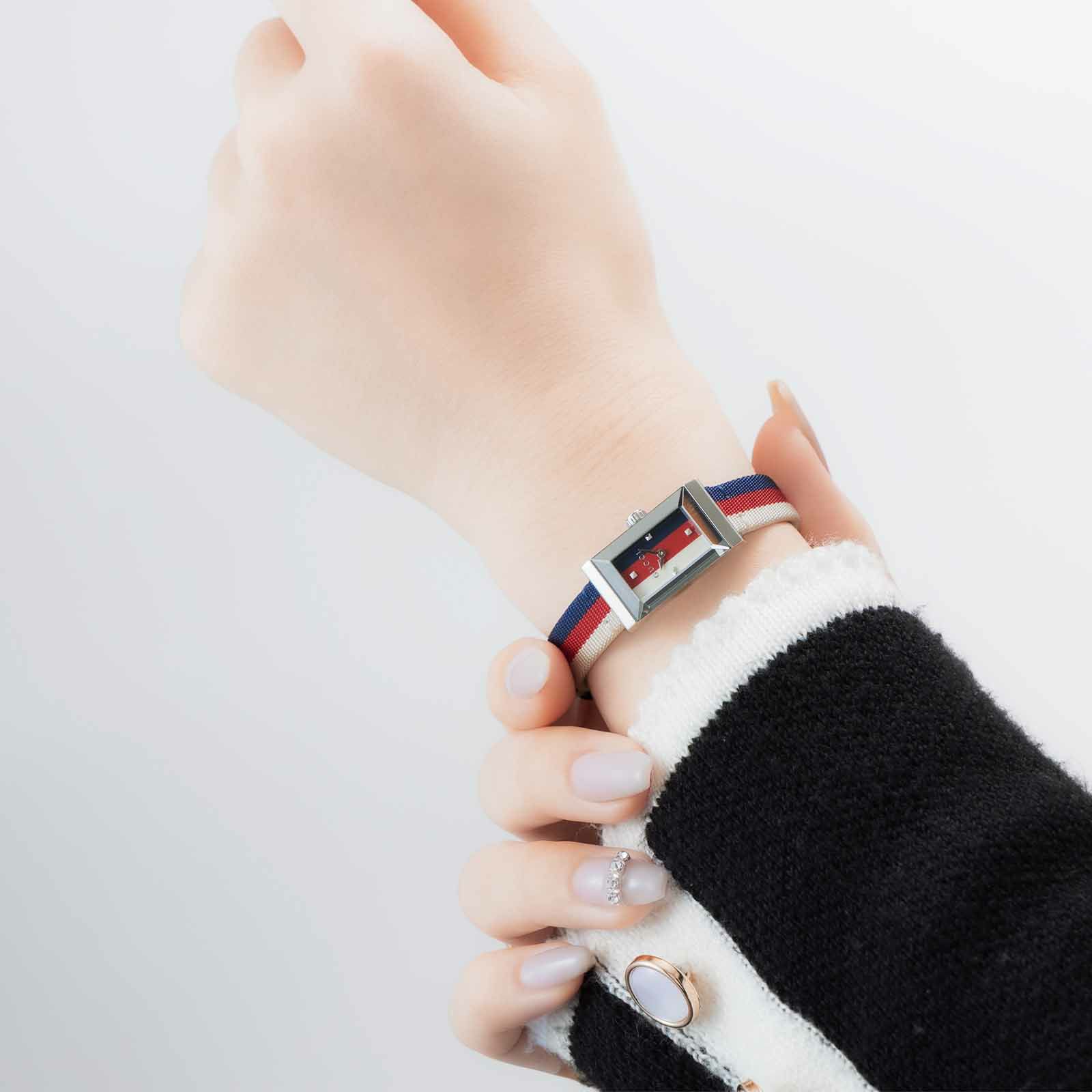 GUCCI グッチ G-フレーム / YA147508