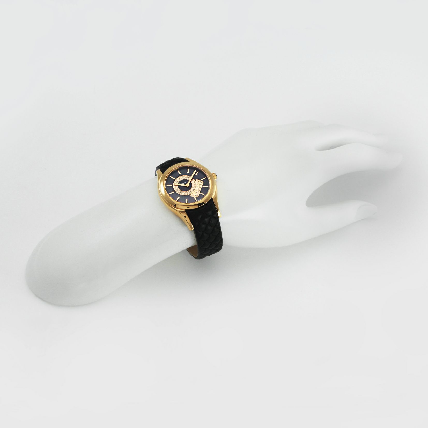 Ferragamo フェラガモ LIRICA / FG4030014