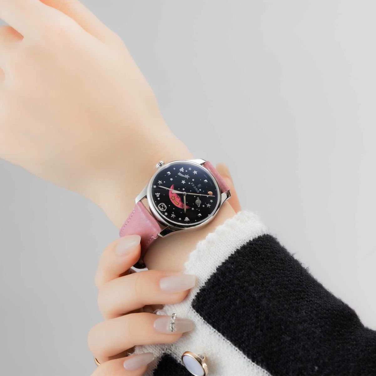 GUCCI グッチ G タイムレス / YA1264046A