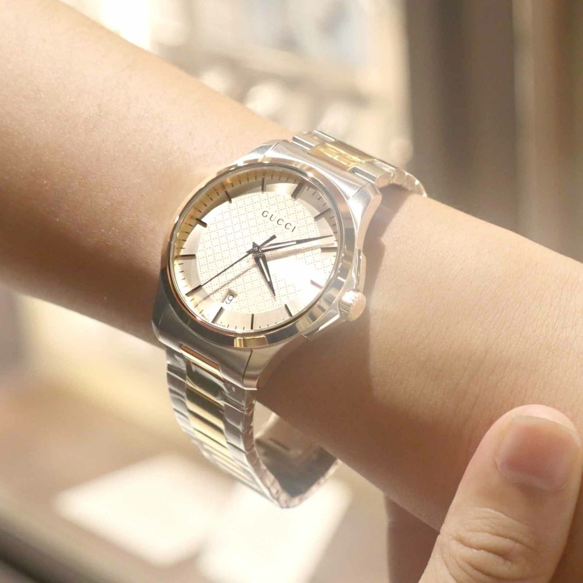 GUCCI グッチ Gタイムレス / YA126450