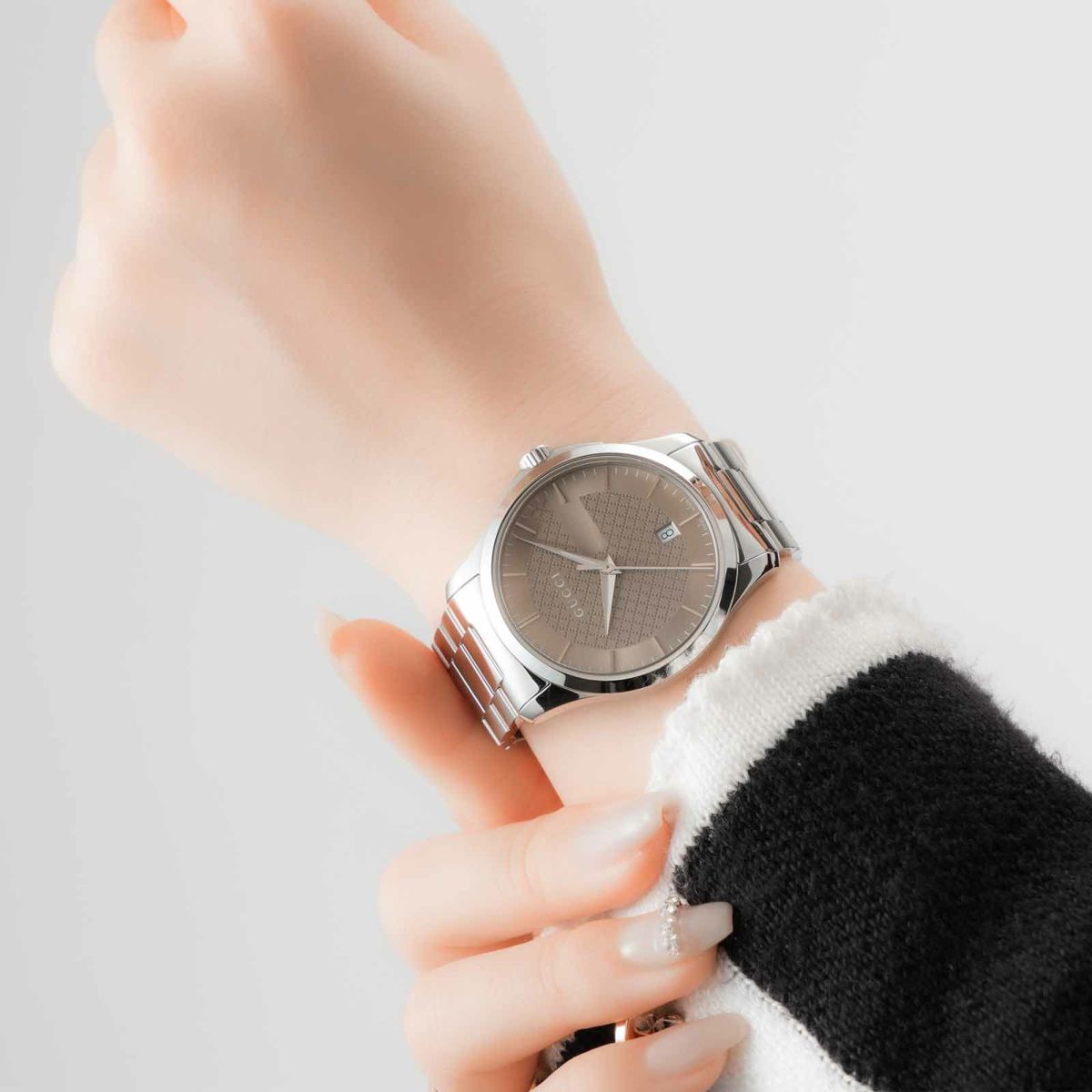 GUCCI グッチ Gタイムレス / YA126445