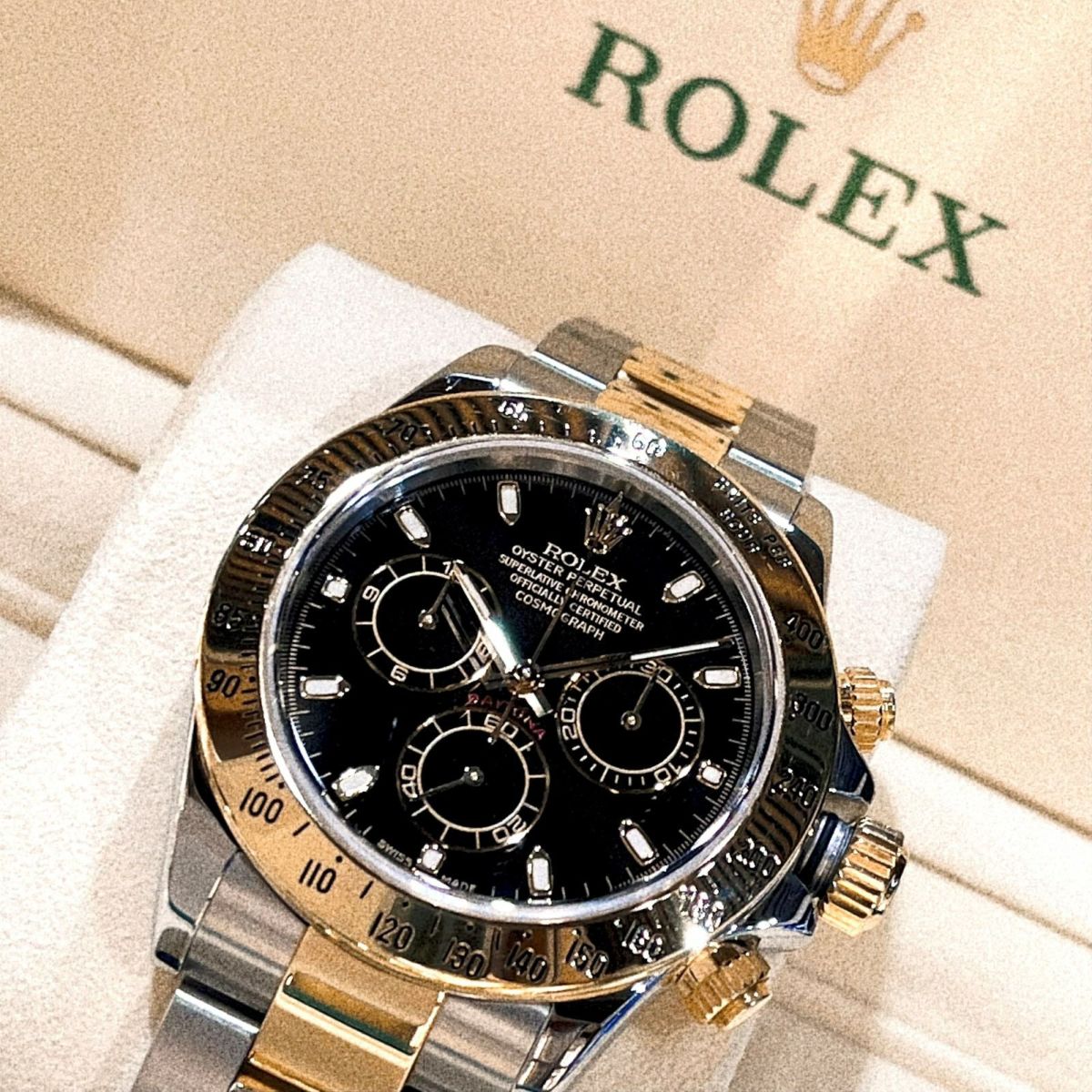ROLEX ロレックス デイトナ / RX116523-2407-05（中古）<br>シリアル  F品番<br>保証書日付  2005年1月<br>(116523)