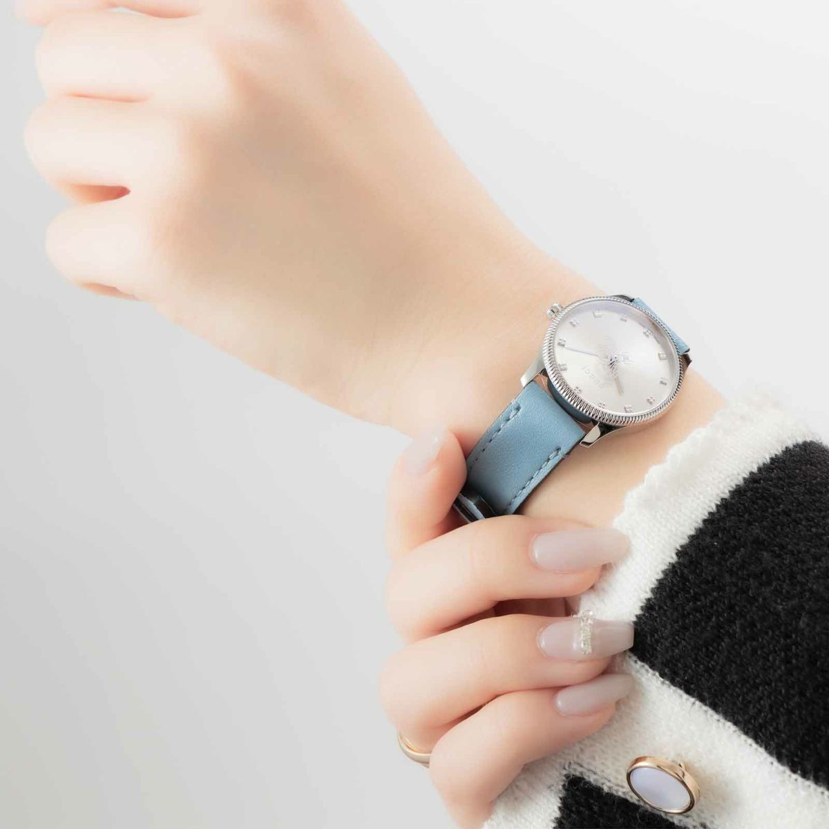 GUCCI グッチ G タイムレス / YA1265039