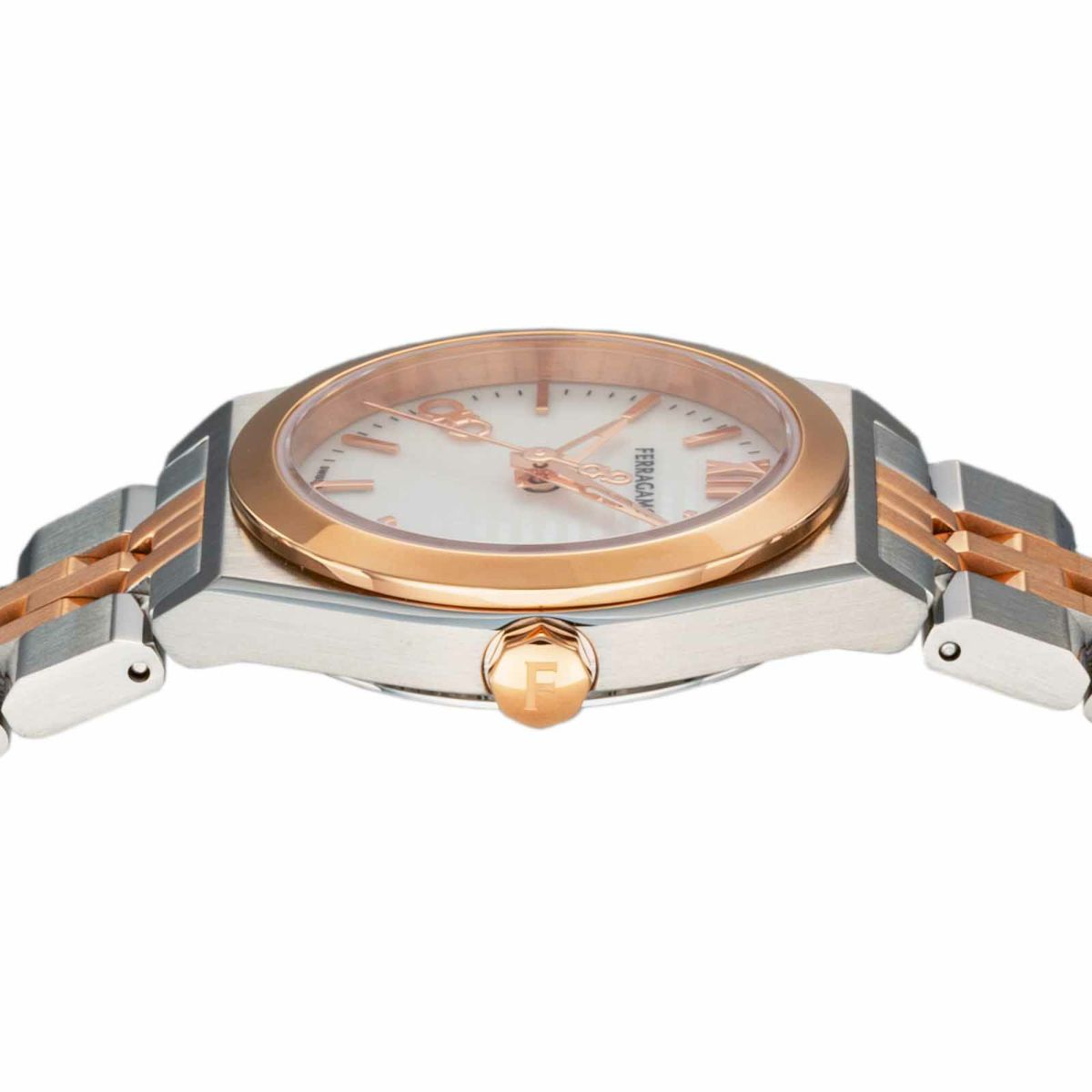 Ferragamo フェラガモ ベガ / SFKI01124