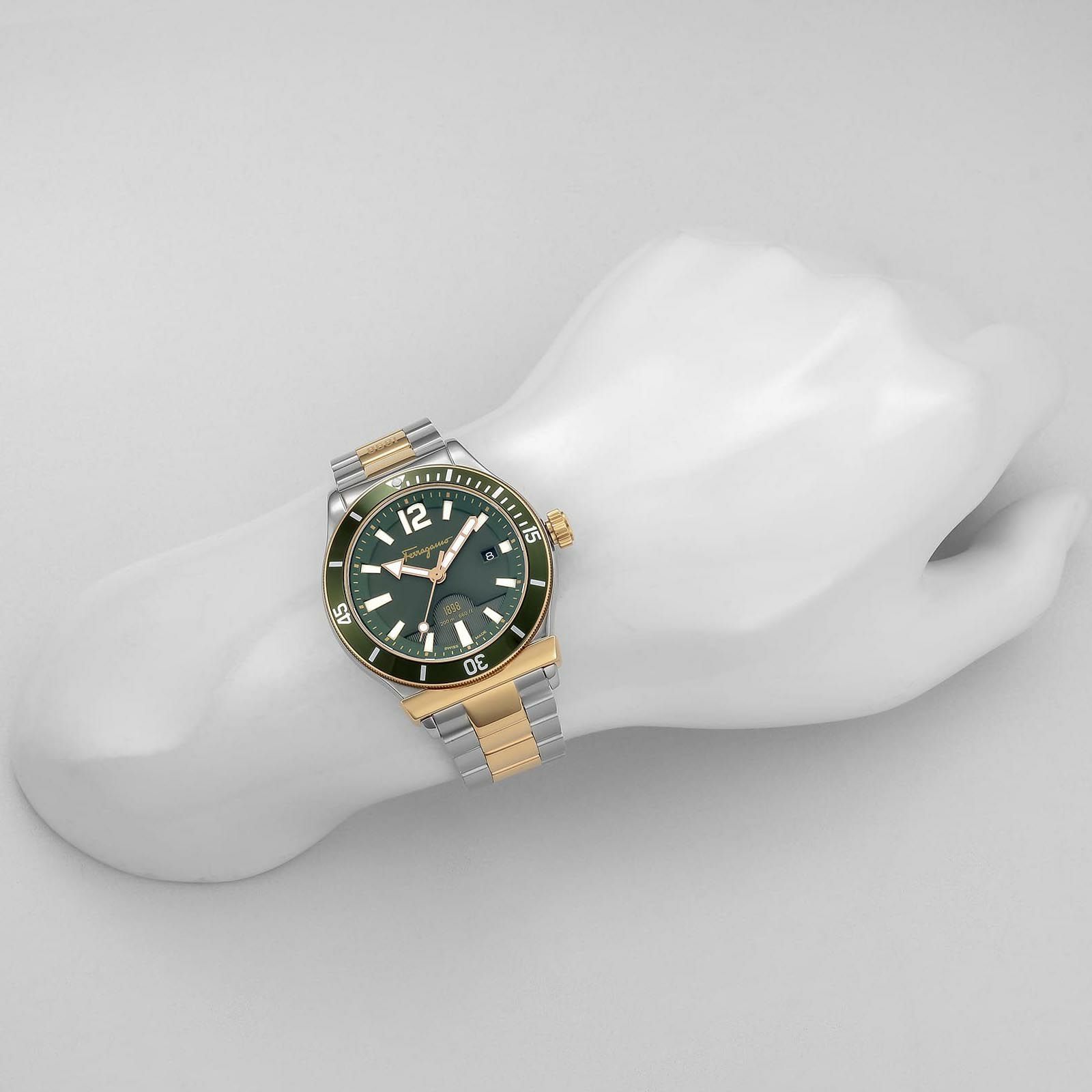 Ferragamo フェラガモ FERRAGAMO1898 / FF3270015